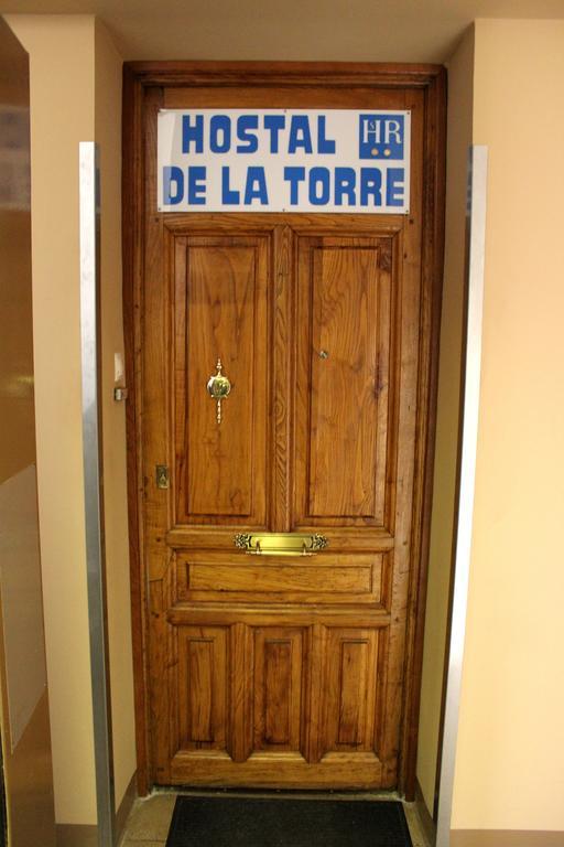 Hostal De La Torre Hostal Economico 巴利亚多利德 外观 照片
