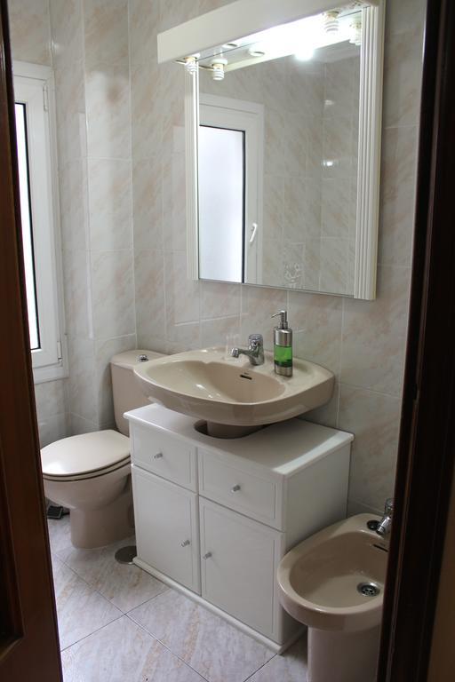 Hostal De La Torre Hostal Economico 巴利亚多利德 客房 照片